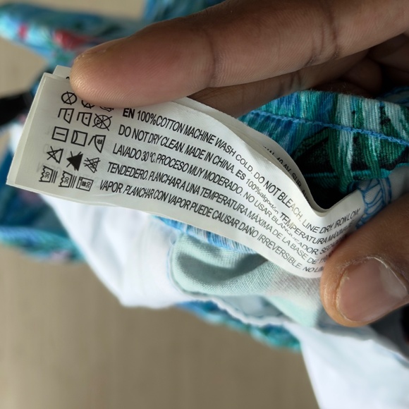 Forever 21 Shorts - size Large - Picture 5 of 5